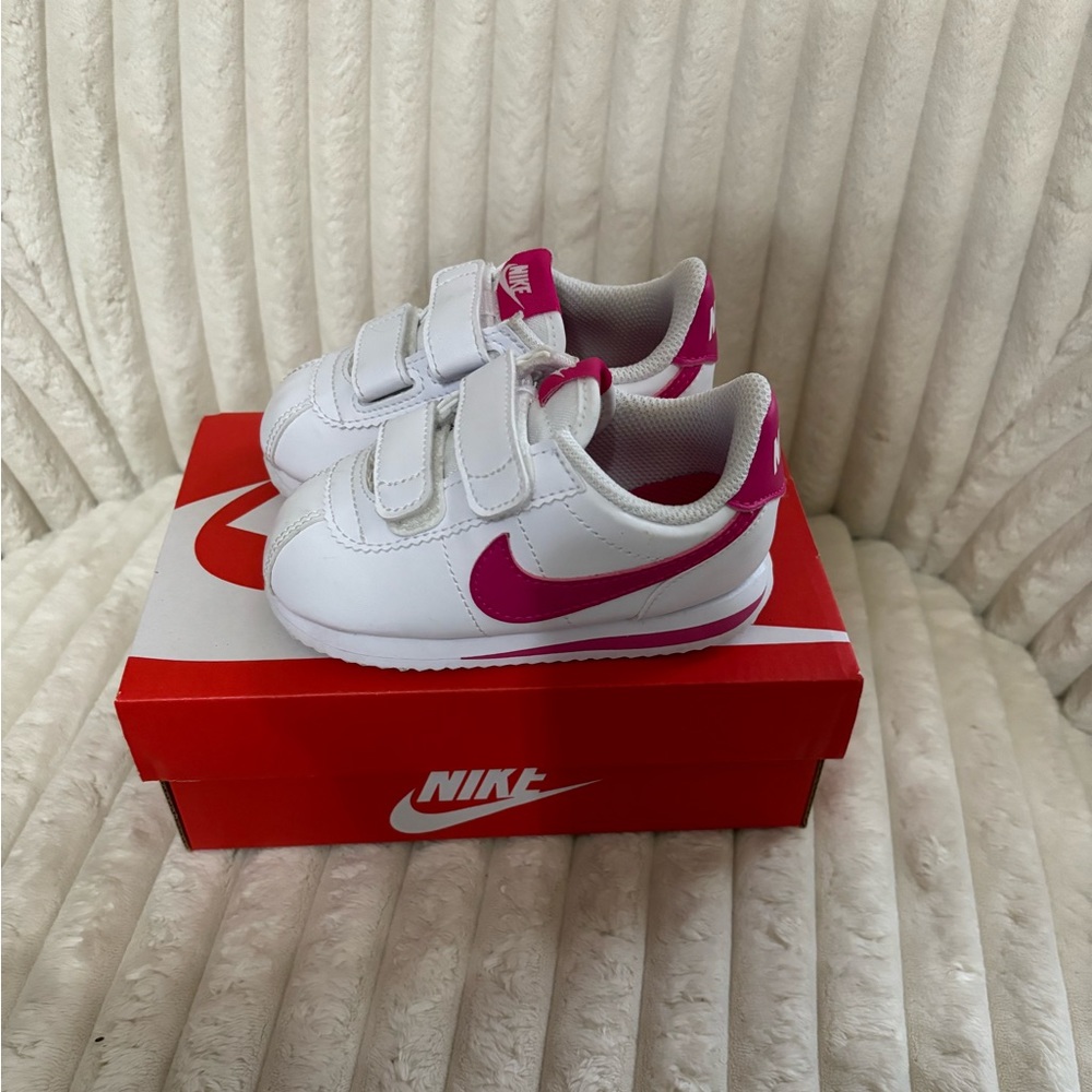 Nike Cortez Toddler Pink & White 6C